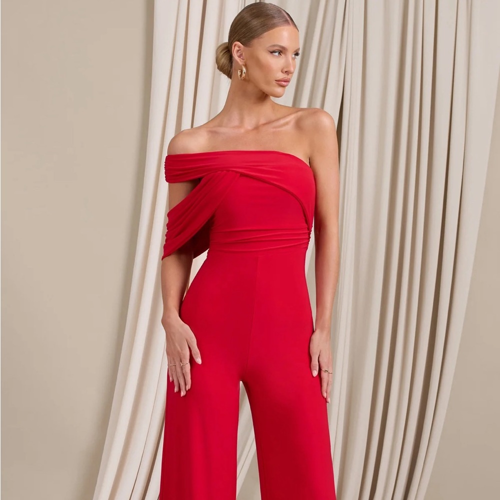 RED JUMPSUIT 💃